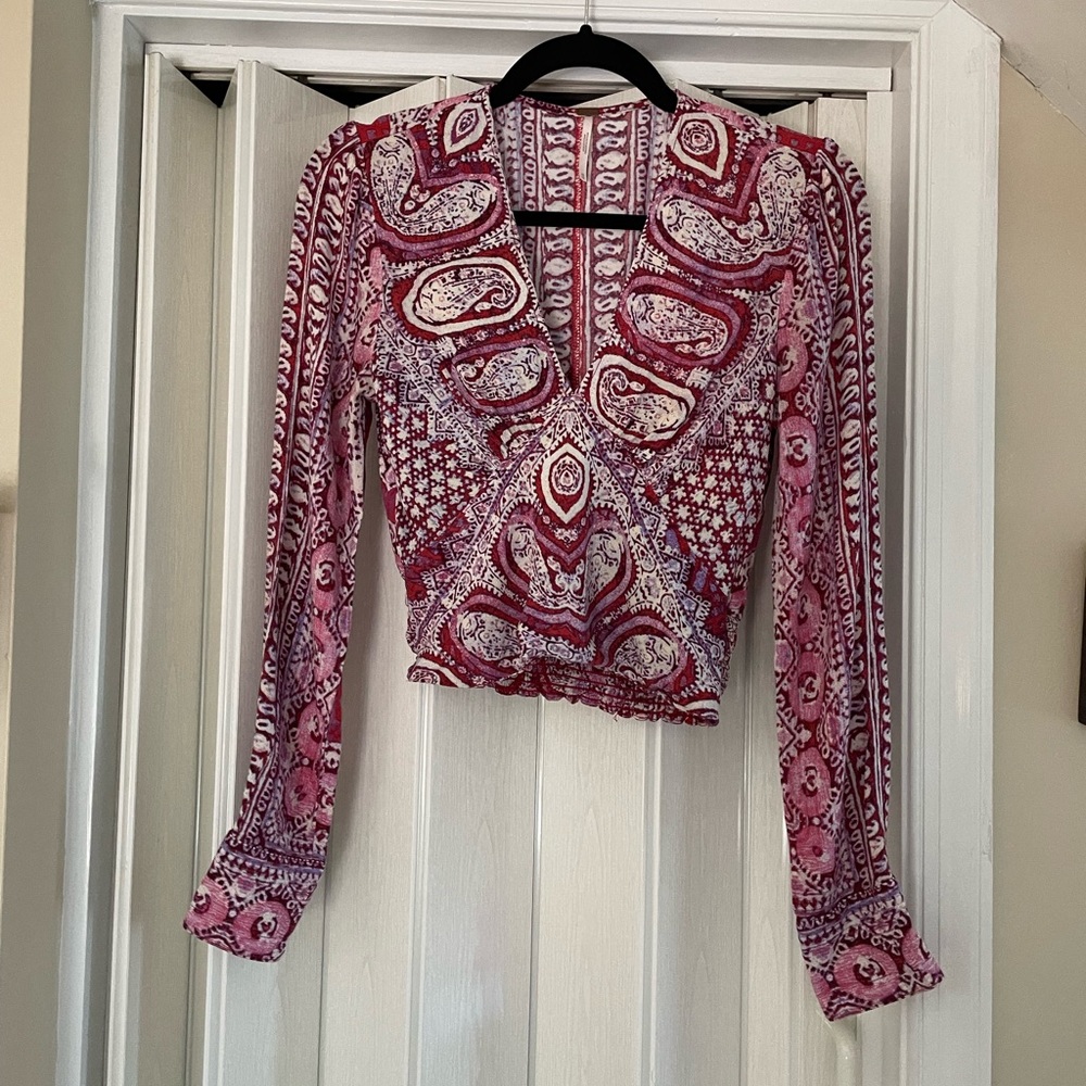 Free People V Neck Boho Crop Top. Like New!